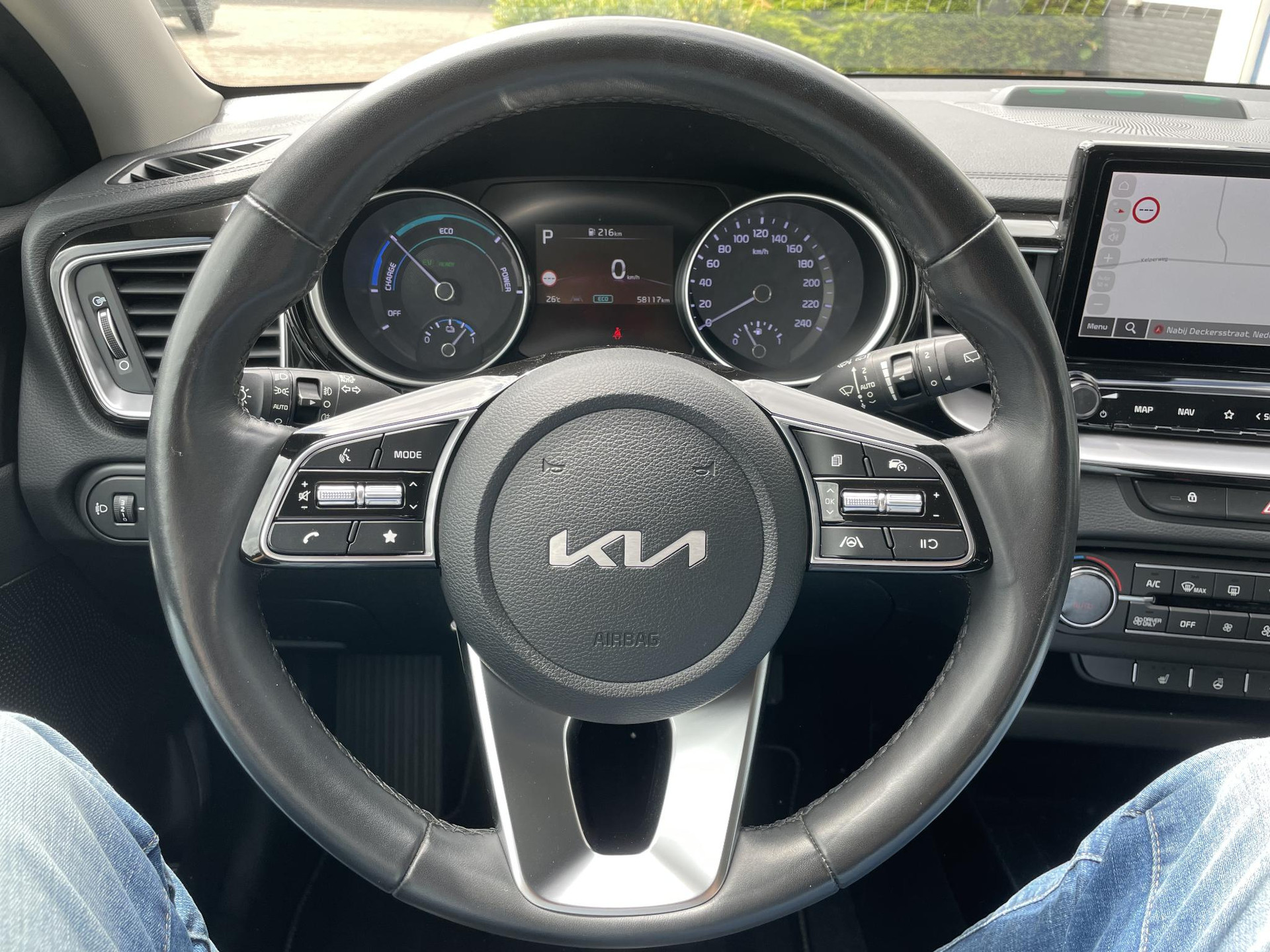 45789857-12.jpg
